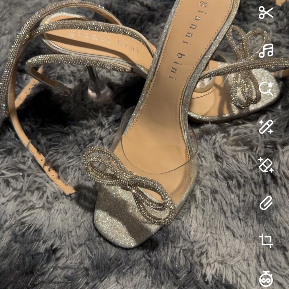 Sliver heels Gianni bini